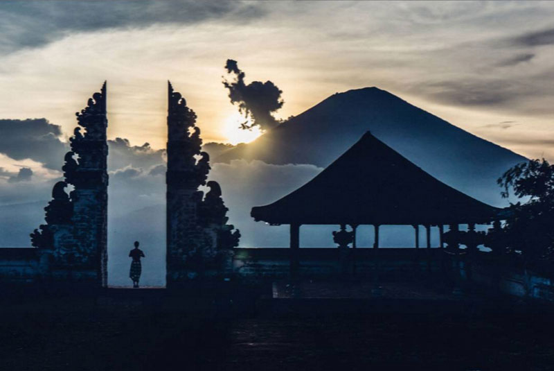 Hidden Gate Sisi Lain Pura Agung Lempuyang Candi Bentar Bali - Tekno-web